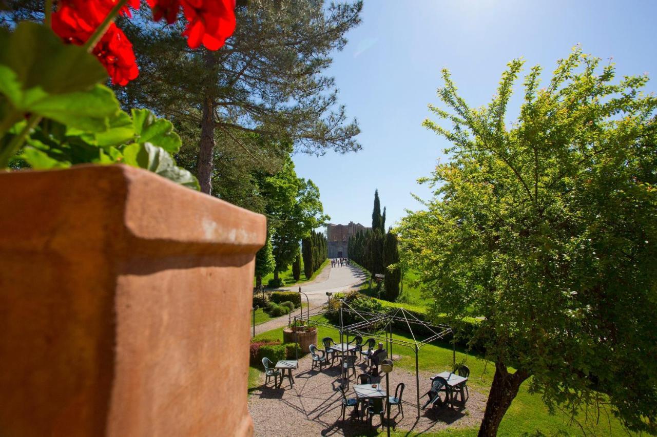 Agriturismo San Galgano Villa Chiusdino Exterior photo